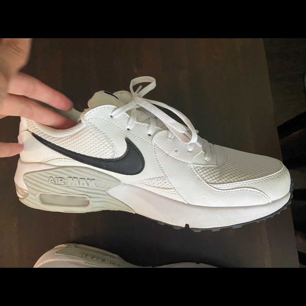 Mens 10 Wmns 11.5 Airmax Excee